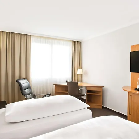 Nh Frankfurt Airport West Hotel Raunheim Exterior photo