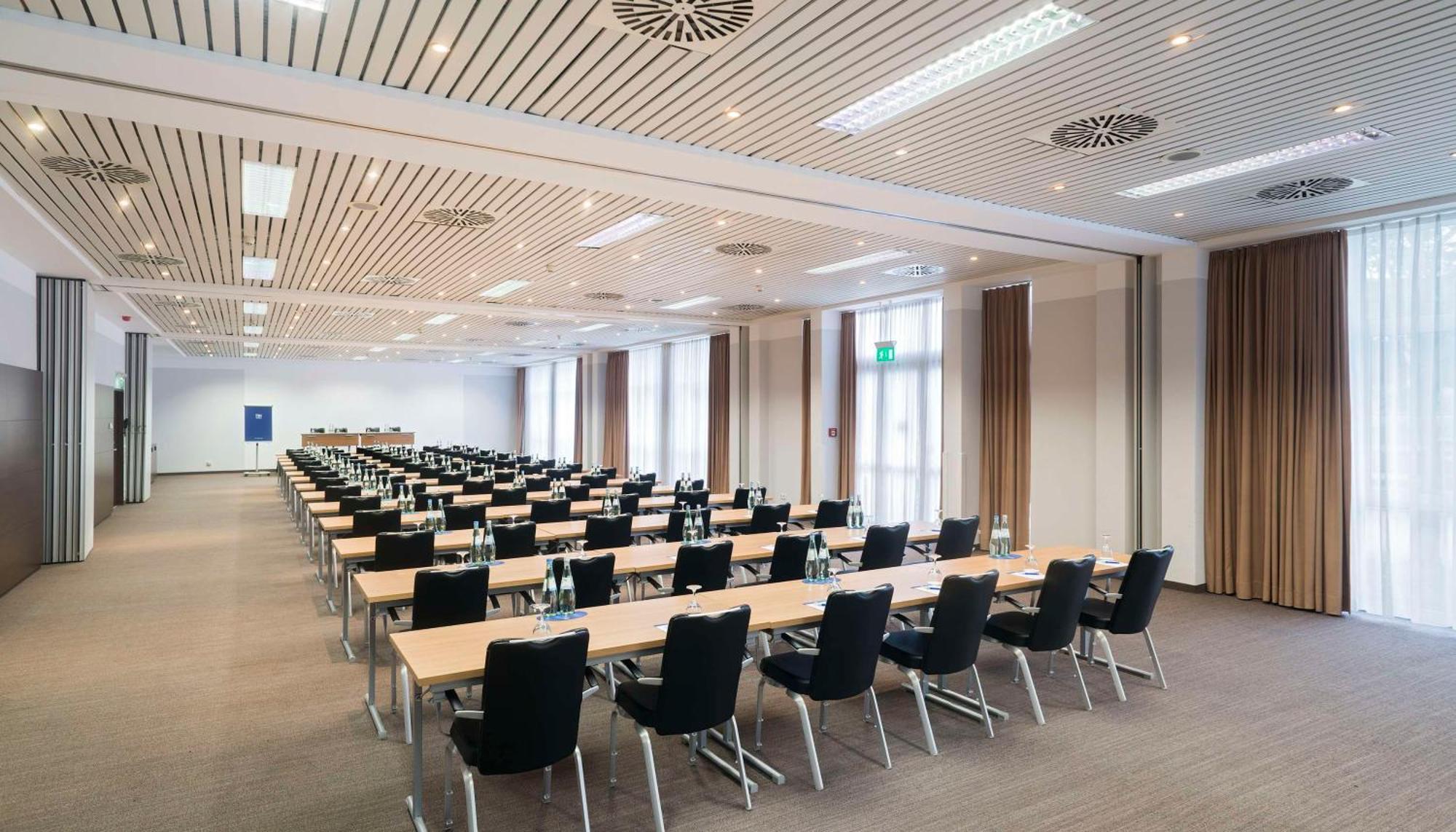 Nh Frankfurt Airport West 4* Raunheim