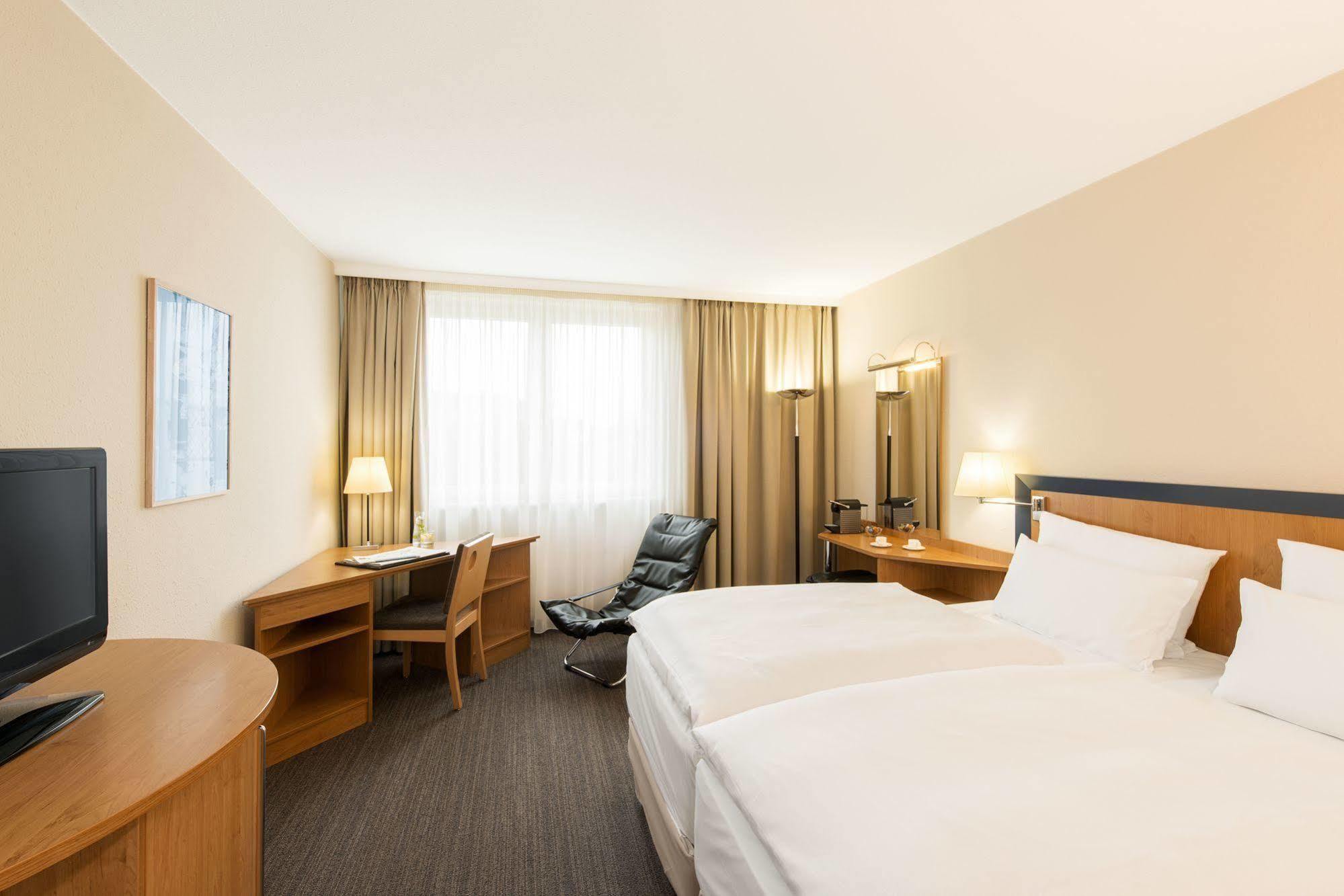 Hotel Nh Frankfurt Airport West Raunheim